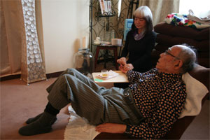 倉富氏による竹村健一先生ヒーリング